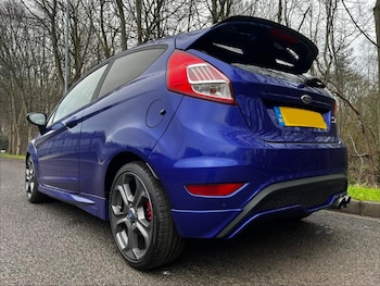 Used Ford Fiesta 2016 for sale - 77258973: Photo