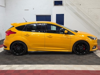 Used Ford Focus 2017 for sale - 78125217: Photo