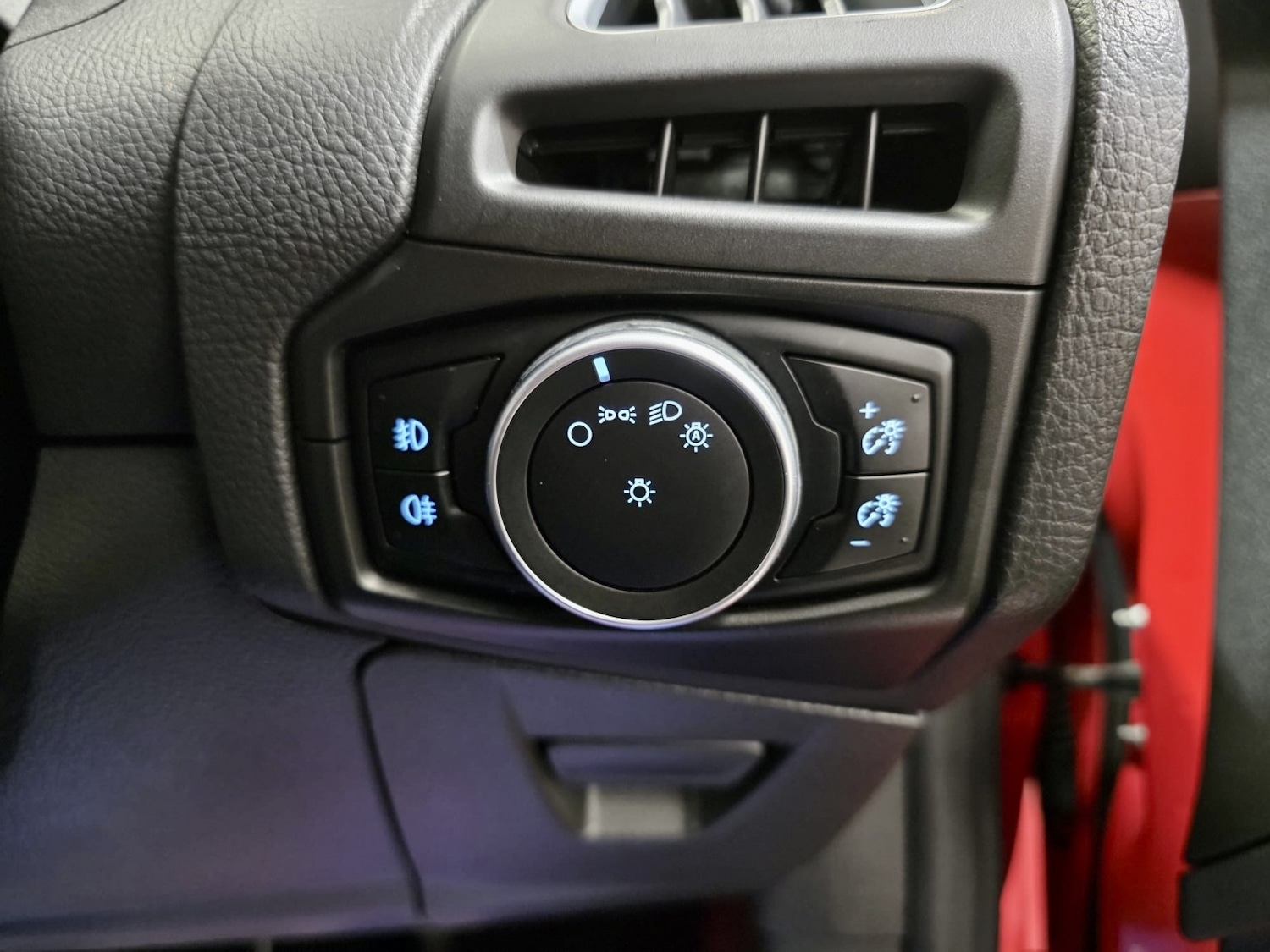 Used Ford Focus 2016 for sale - 77508506: Photo 28