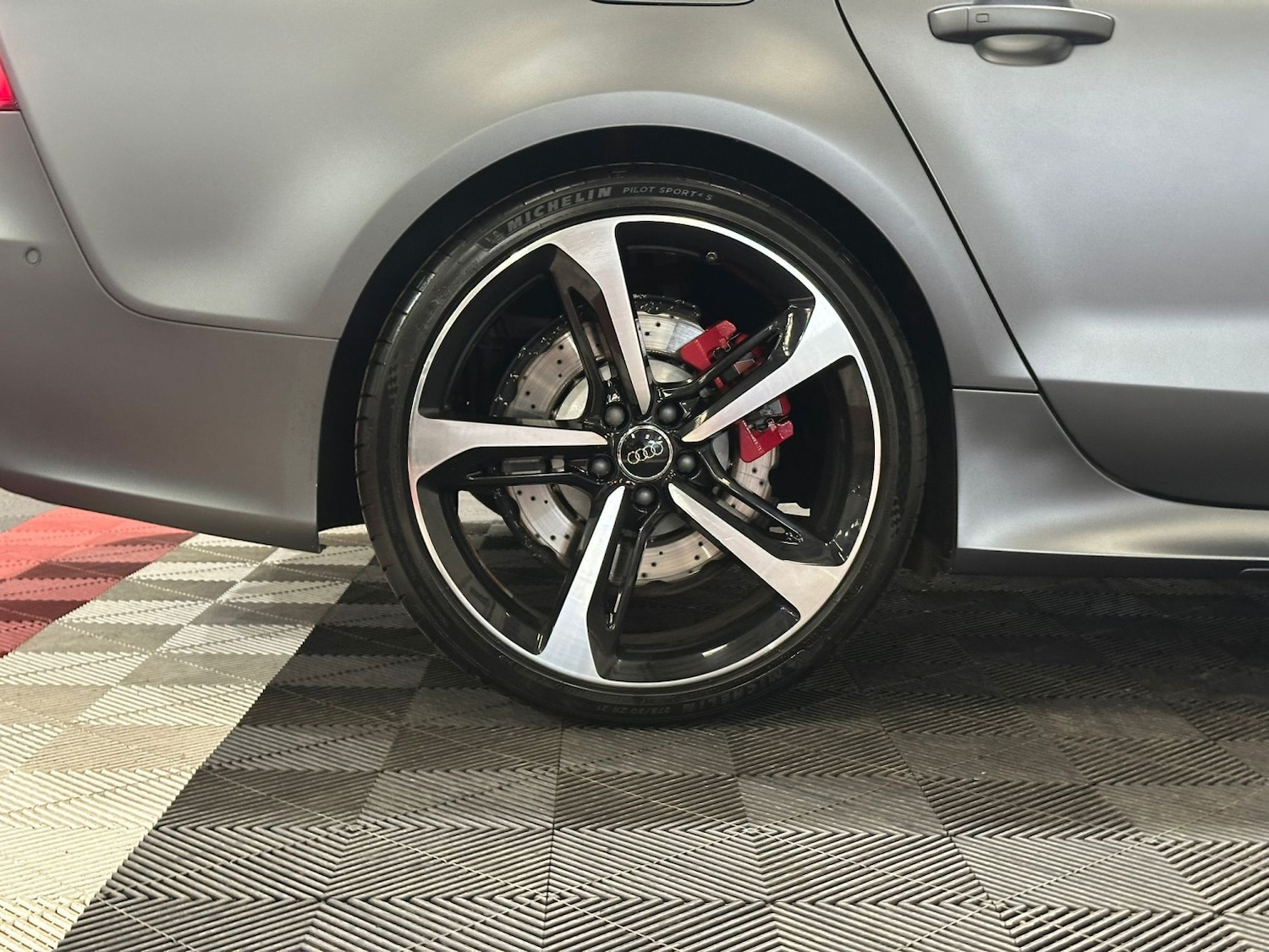 Used Audi RS7 2015 for sale - 77258993: Photo 13