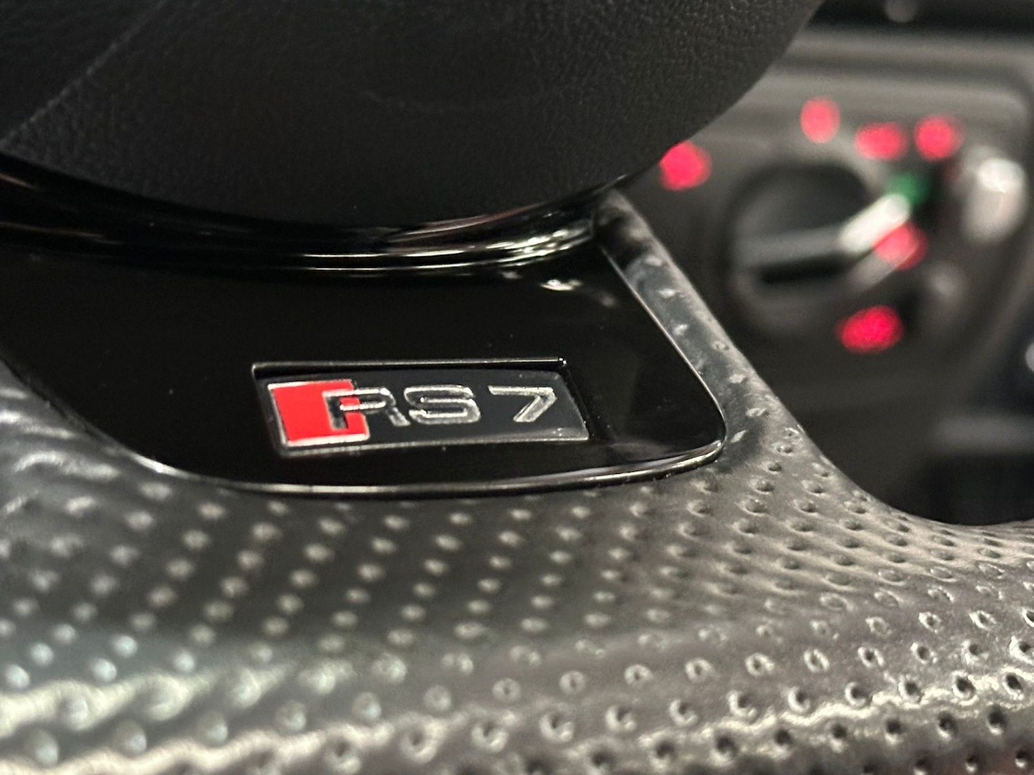 Used Audi RS7 2015 for sale - 77258993: Photo 34