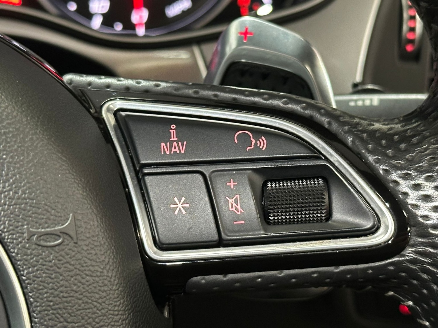 Used Audi RS7 2015 for sale - 77258993: Photo 38