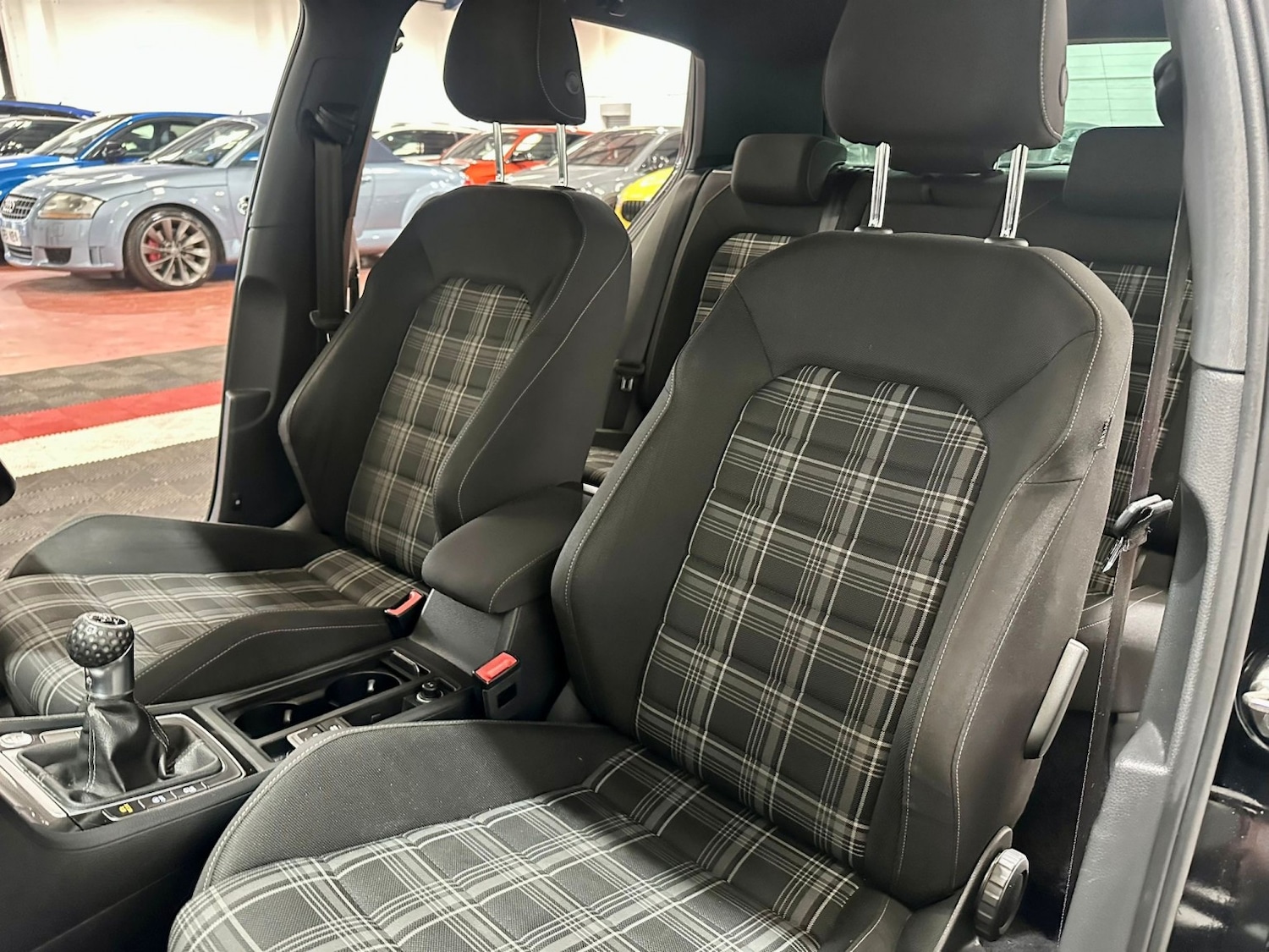 Used Volkswagen Golf 2016 for sale - 77258997: Photo 16