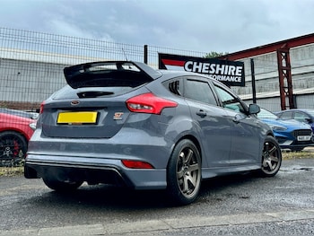 Used Ford Focus 2015 for sale - 78858174: Photo