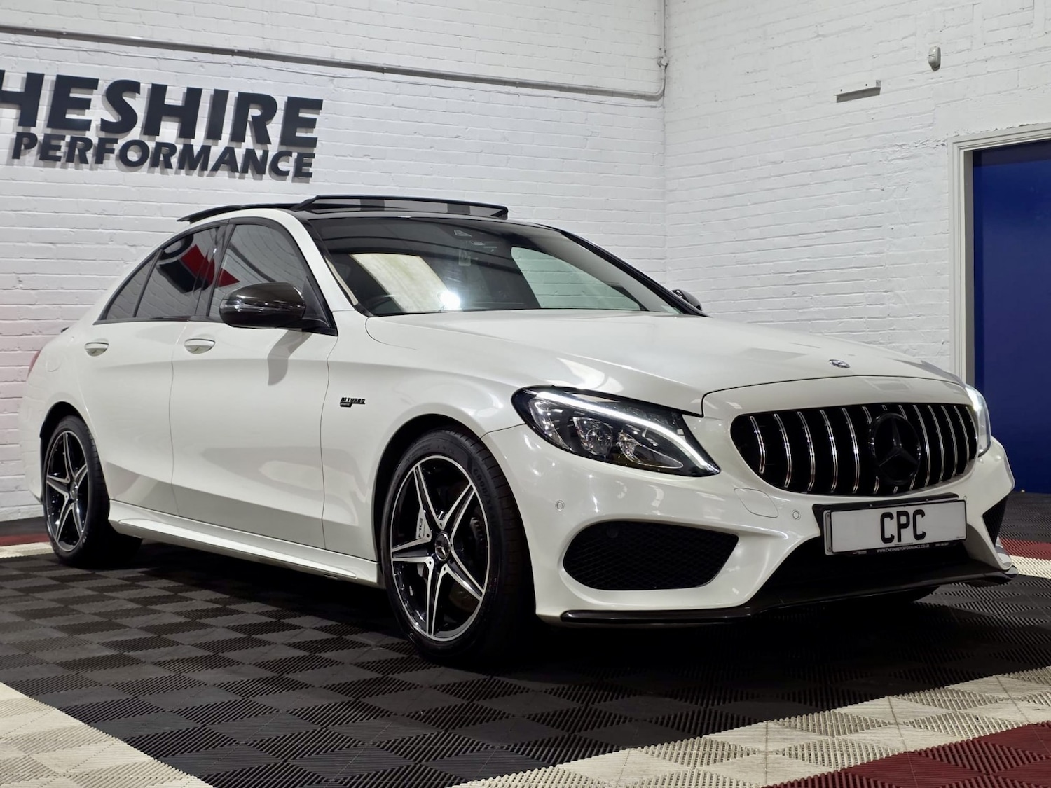 Used Mercedes-Benz C Class 2016 for sale - 77370580: Photo 11