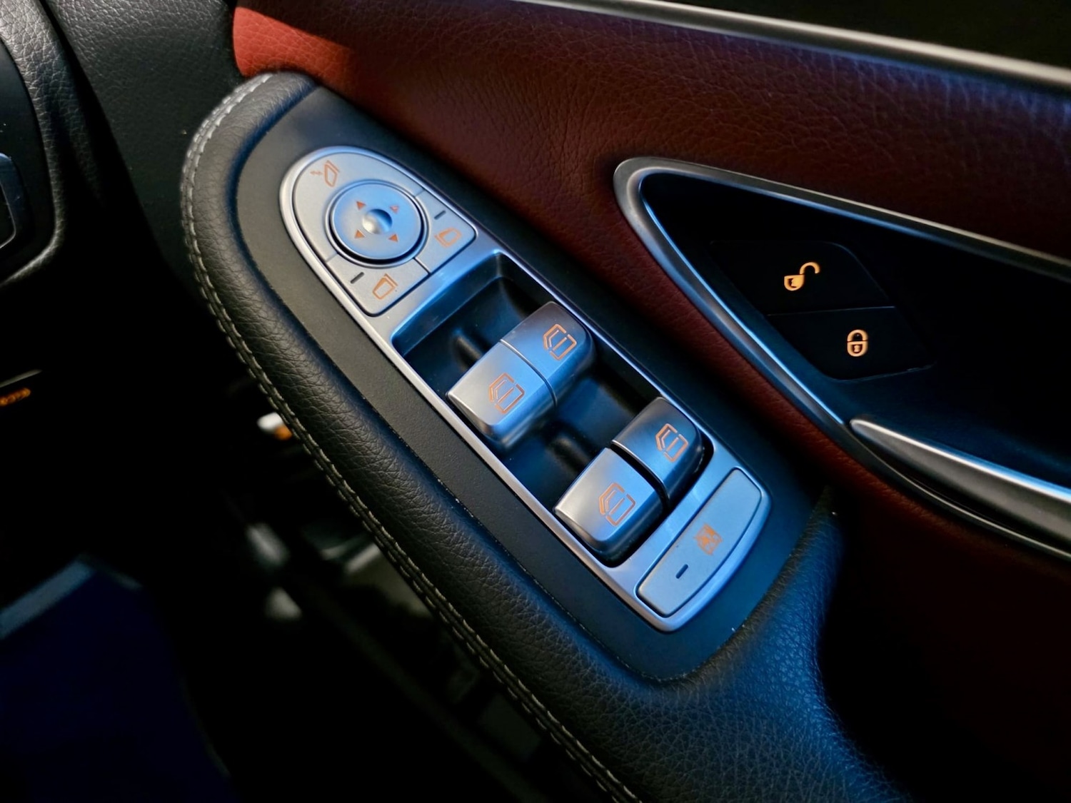 Used Mercedes-Benz C Class 2016 for sale - 77370580: Photo 32