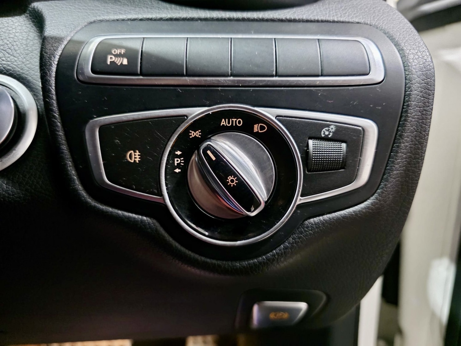 Used Mercedes-Benz C Class 2016 for sale - 77370580: Photo 33