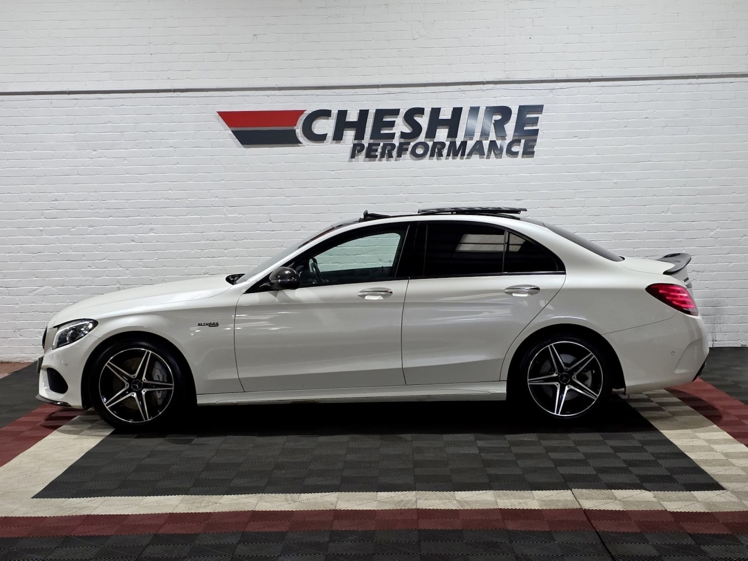 Used Mercedes-Benz C Class 2016 for sale - 77370580: Photo 8