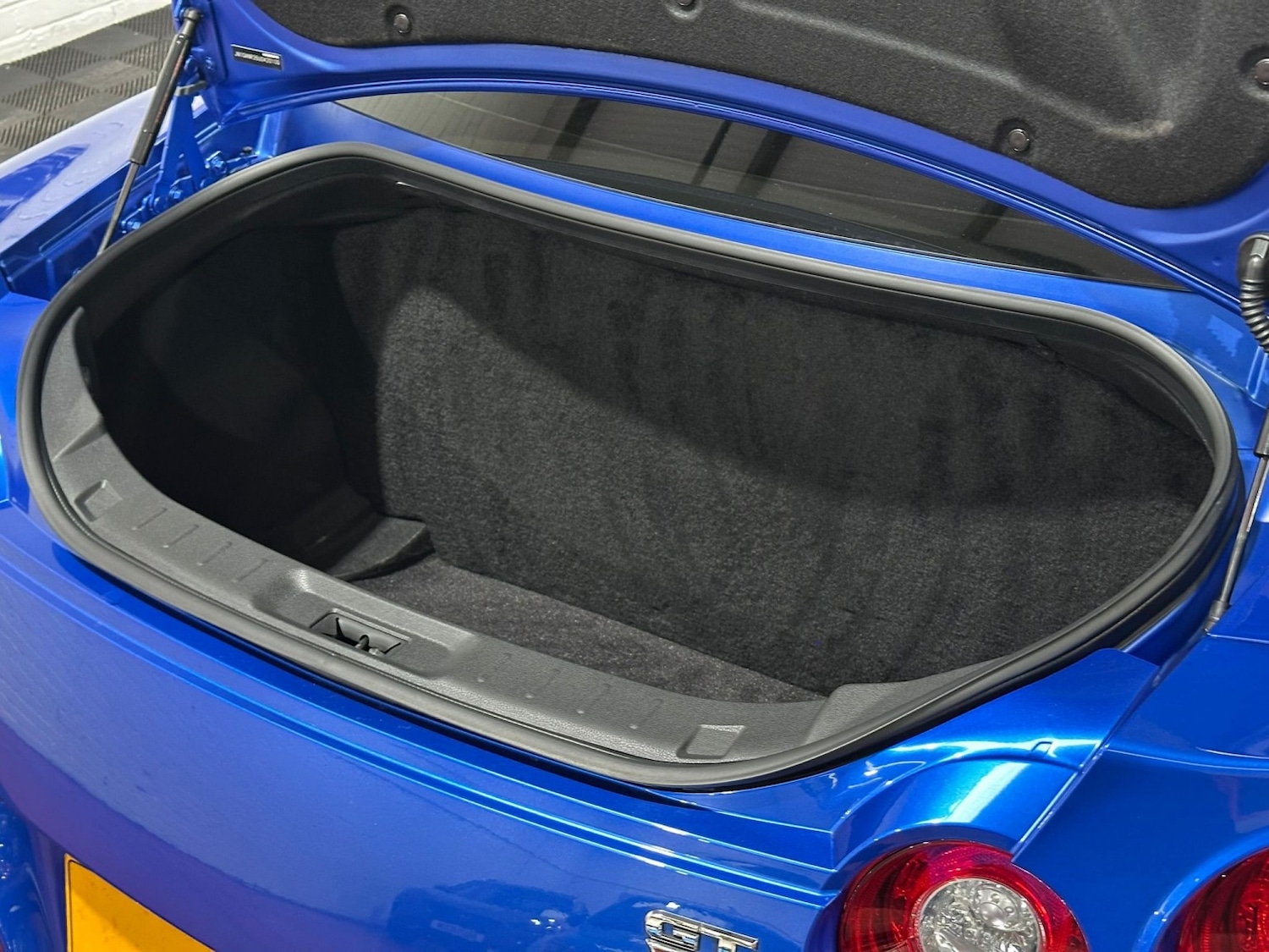 Used Nissan GT-R 2021 for sale - 77310737: Photo 23