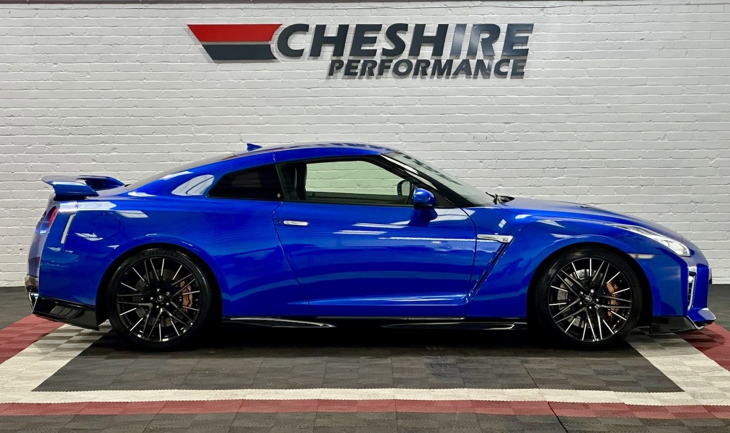 Used Nissan GT-R 2021 for sale - 77310737: Photo 4