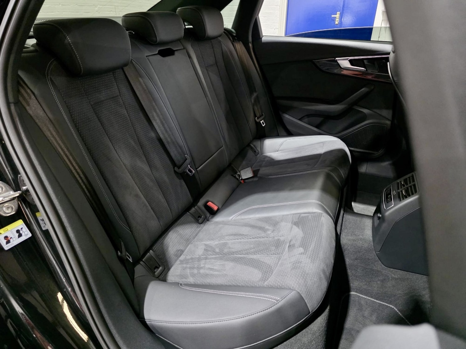 Used Audi A4 2023 for sale - 77822369: Photo 15