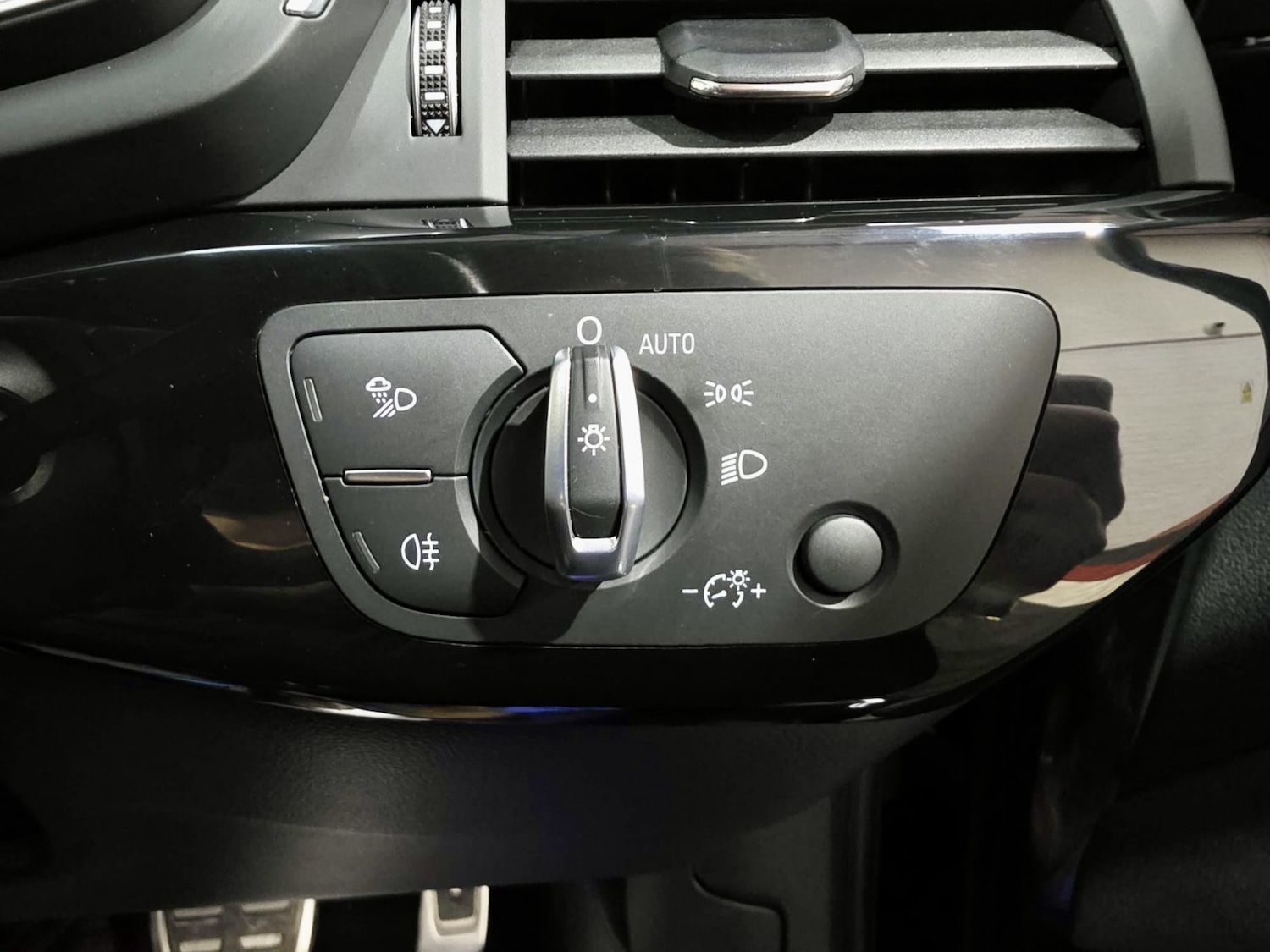 Used Audi A4 2023 for sale - 77822369: Photo 30