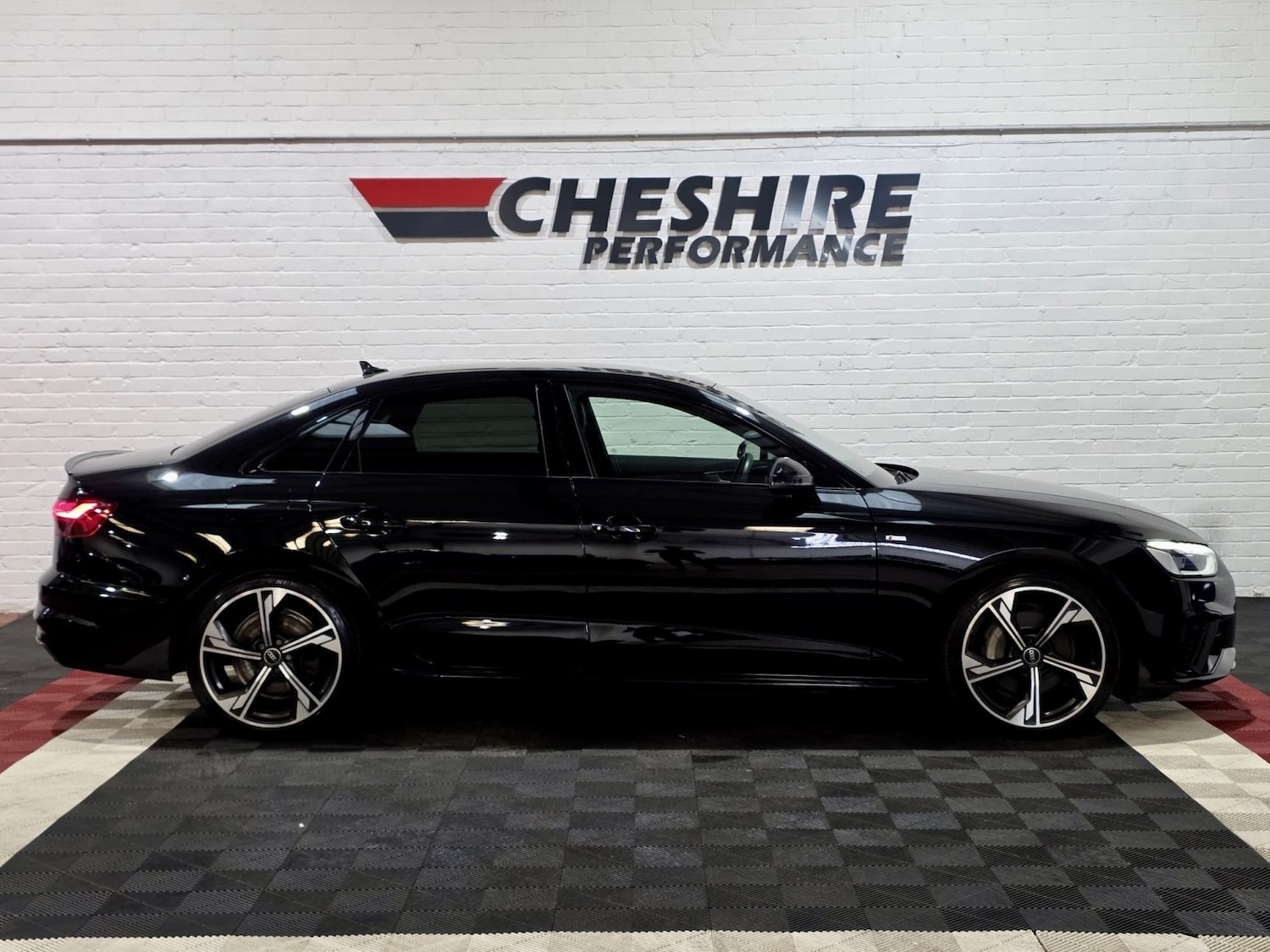 Used Audi A4 2023 for sale - 77822369: Photo 4