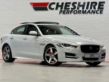 Used Jaguar XE 2015 for sale - 79779790: Photo