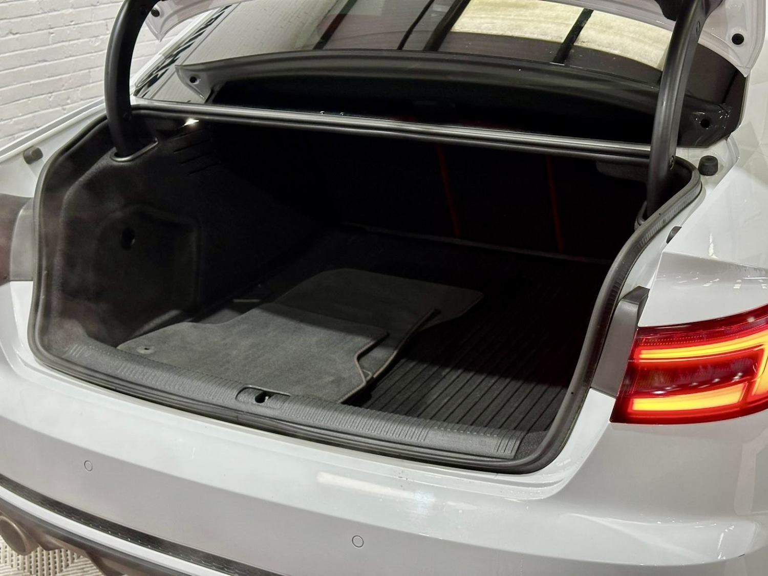 Used Audi S4 2017 for sale - 78182752: Photo 15