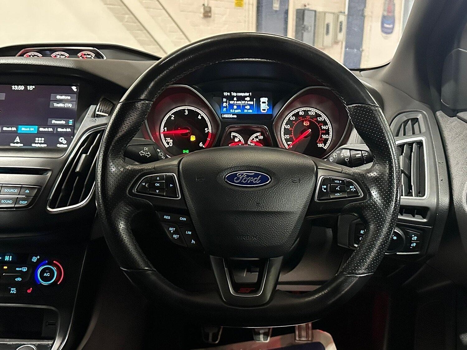 Used Ford Focus 2018 for sale - 76709287: Photo 20