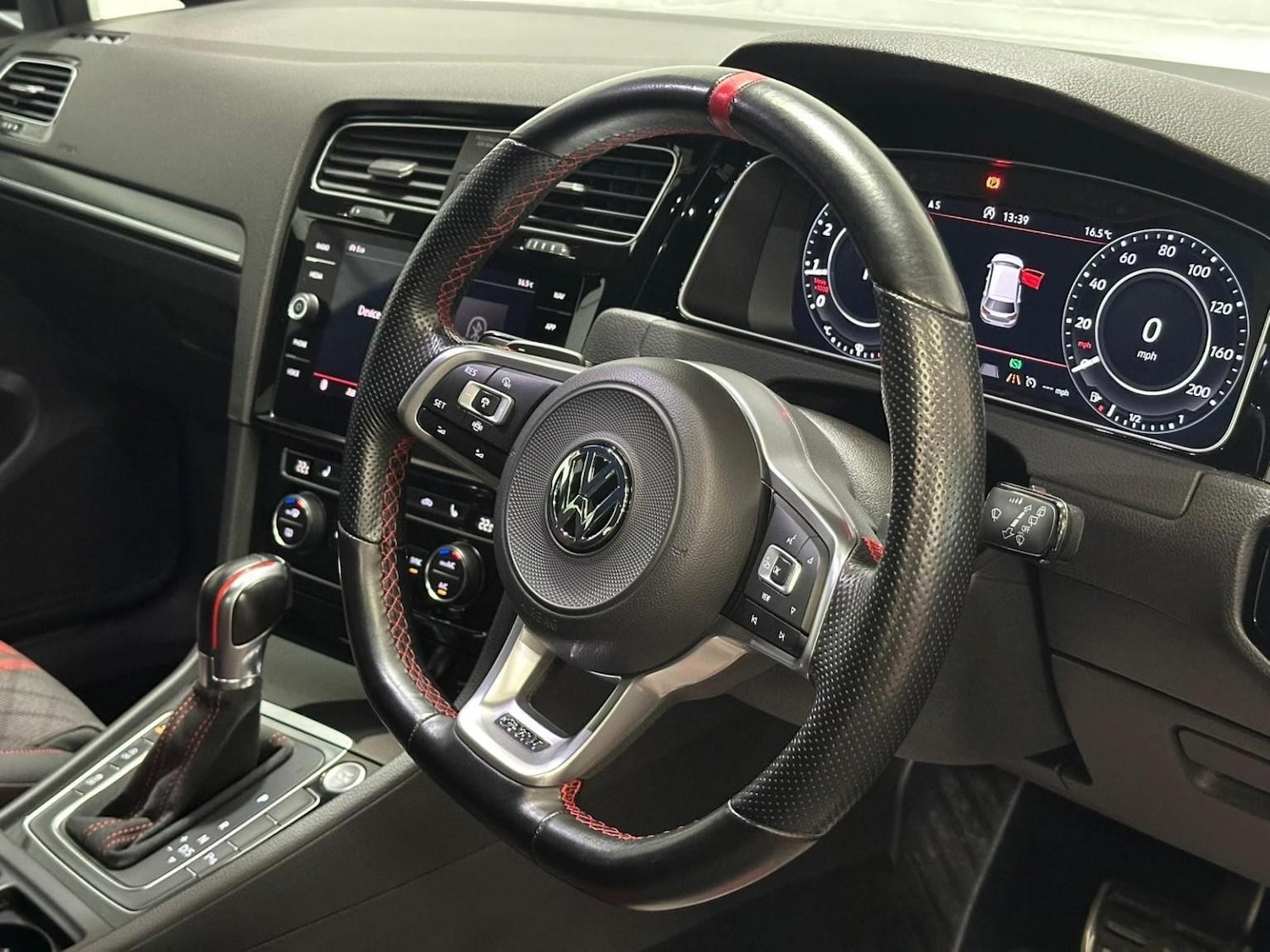 Used Volkswagen Golf 2019 for sale - 76709302: Photo 19