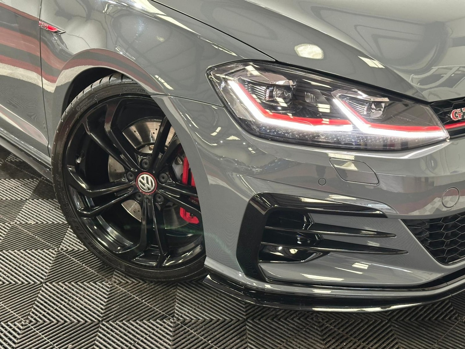 Used Volkswagen Golf 2019 for sale - 76709302: Photo 37