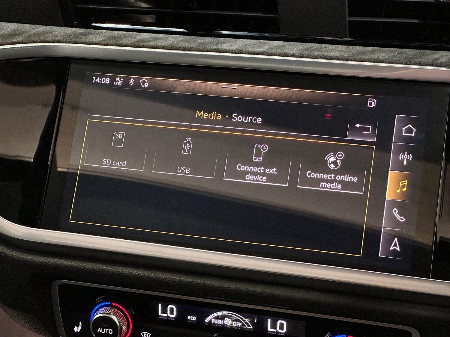 Used Audi RS Q3 2020 for sale - 77464804: Photo 32