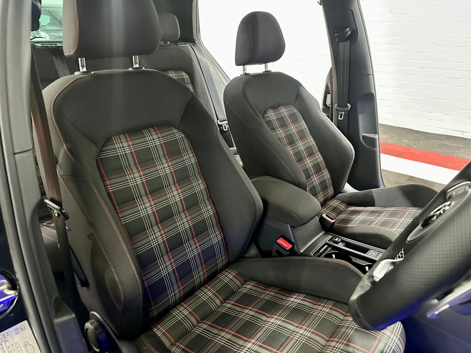 Used Volkswagen Golf 2018 for sale - 77464981: Photo 17