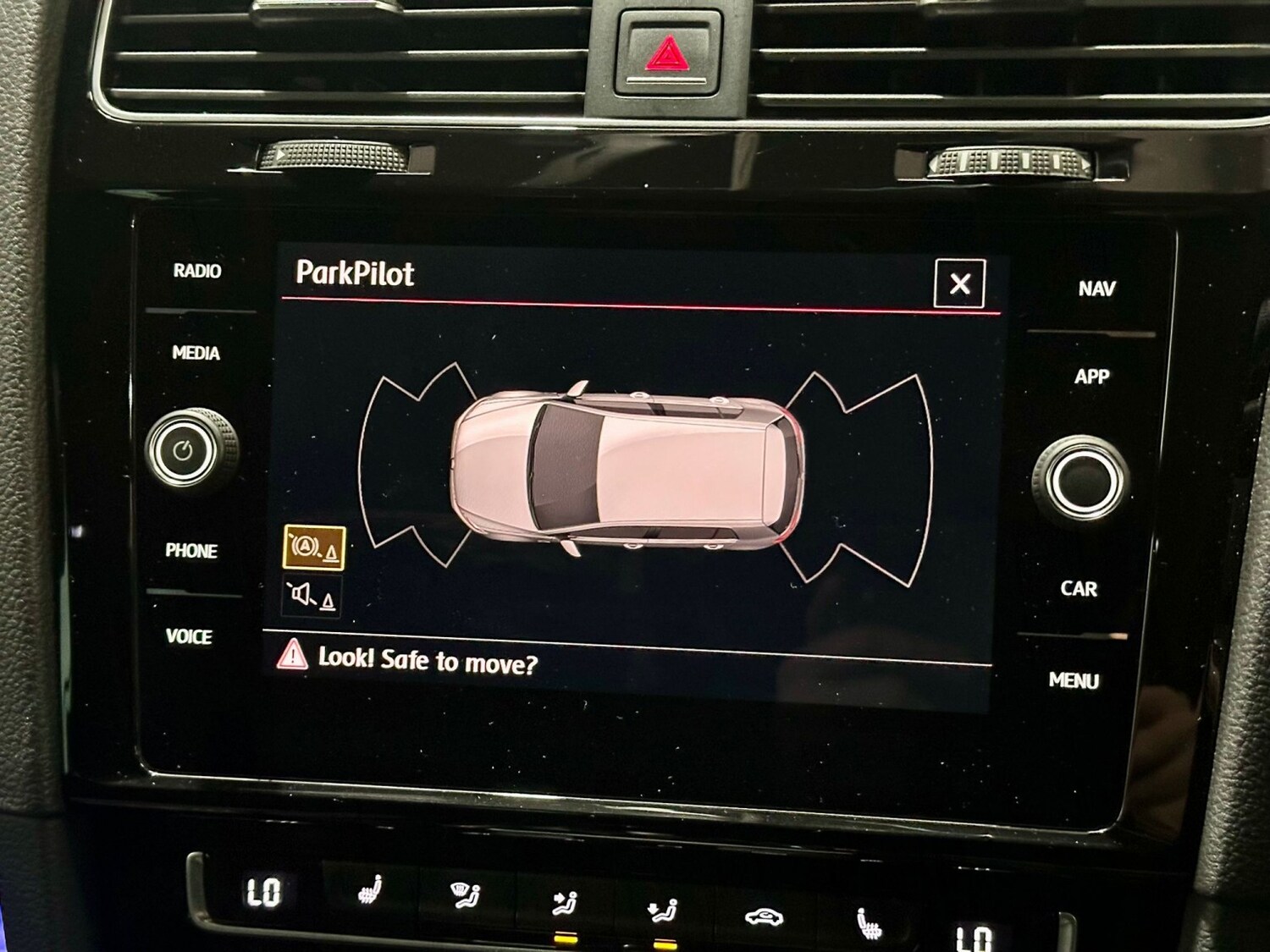 Used Volkswagen Golf 2018 for sale - 77464981: Photo 28