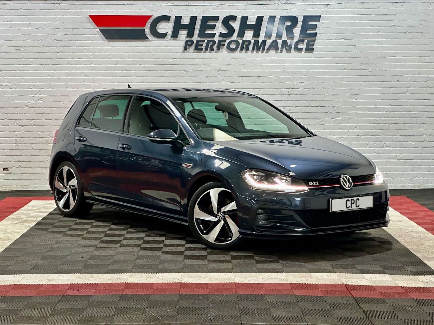 Used Volkswagen Golf 2018 for sale - 77464981: Photo 3