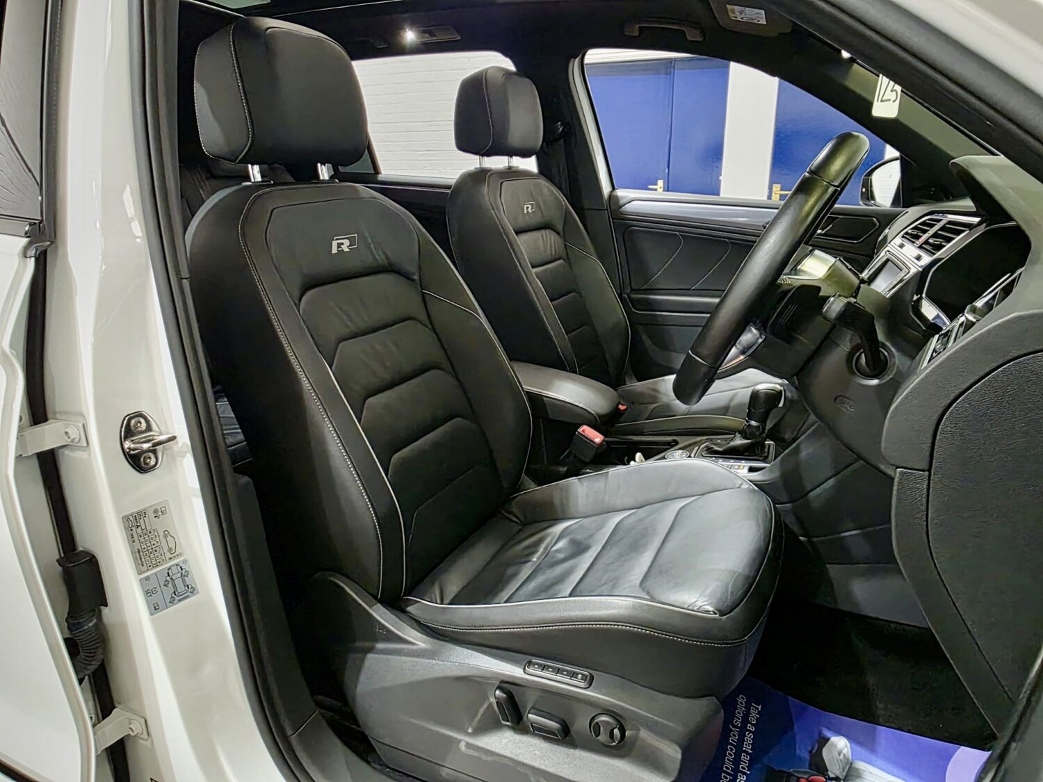 Used Volkswagen Tiguan 2017 for sale - 78125214: Photo 14