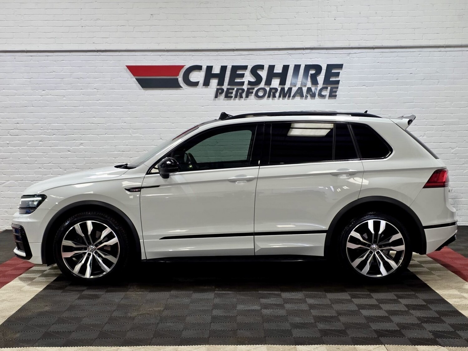 Used Volkswagen Tiguan 2017 for sale - 78125214: Photo 7