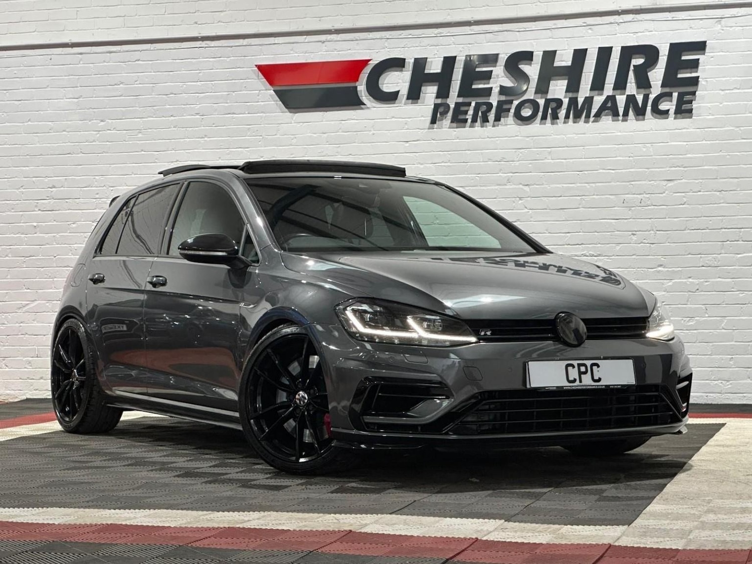 Used Volkswagen Golf 2020 for sale - 76709333: Photo 1