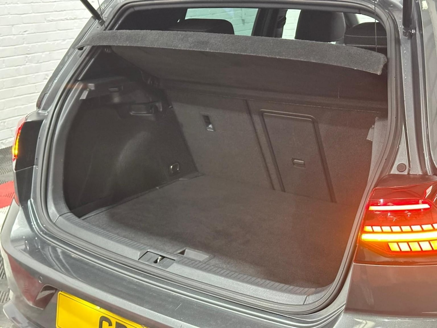 Used Volkswagen Golf 2020 for sale - 76709333: Photo 14