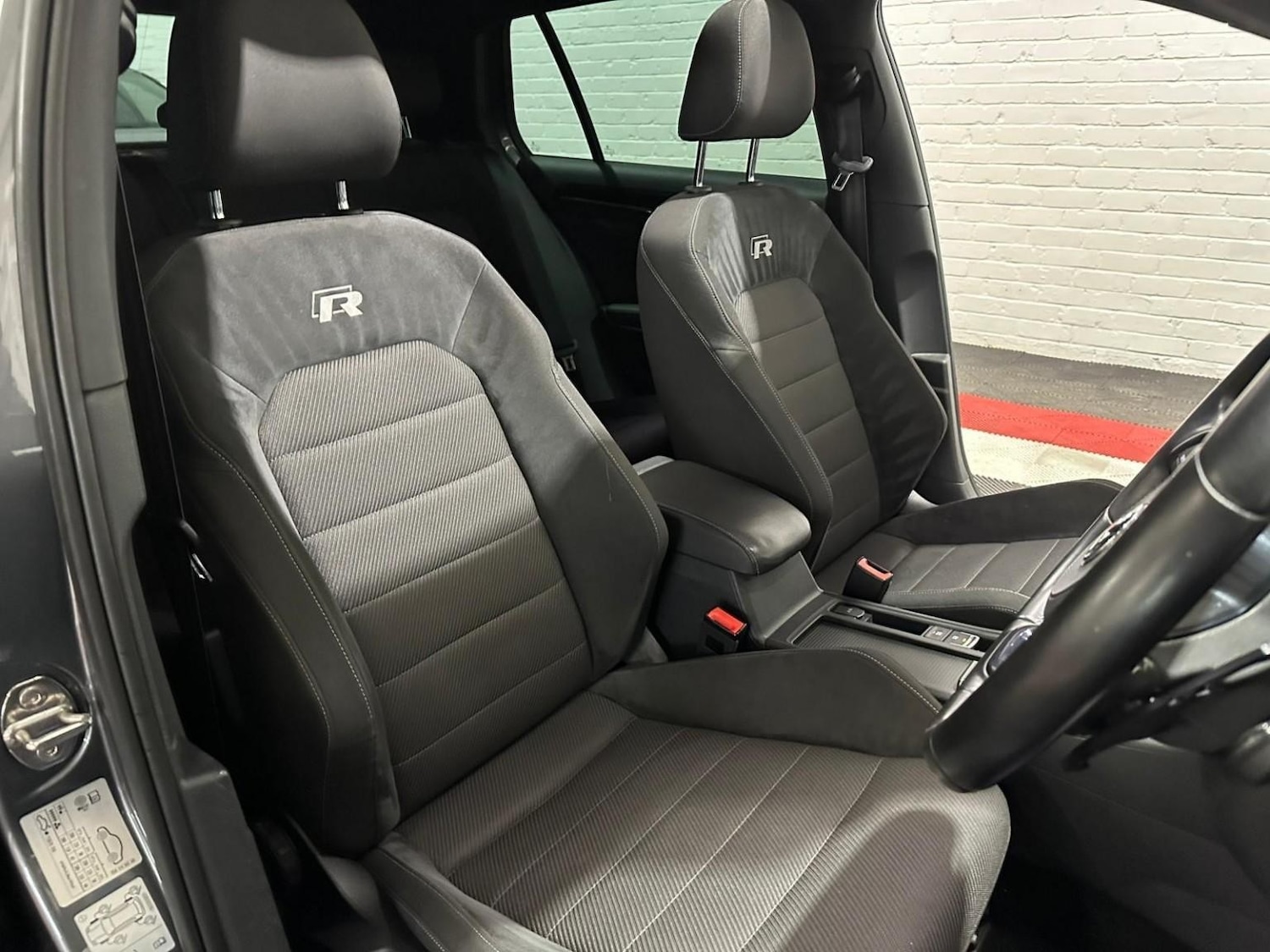 Used Volkswagen Golf 2020 for sale - 76709333: Photo 15