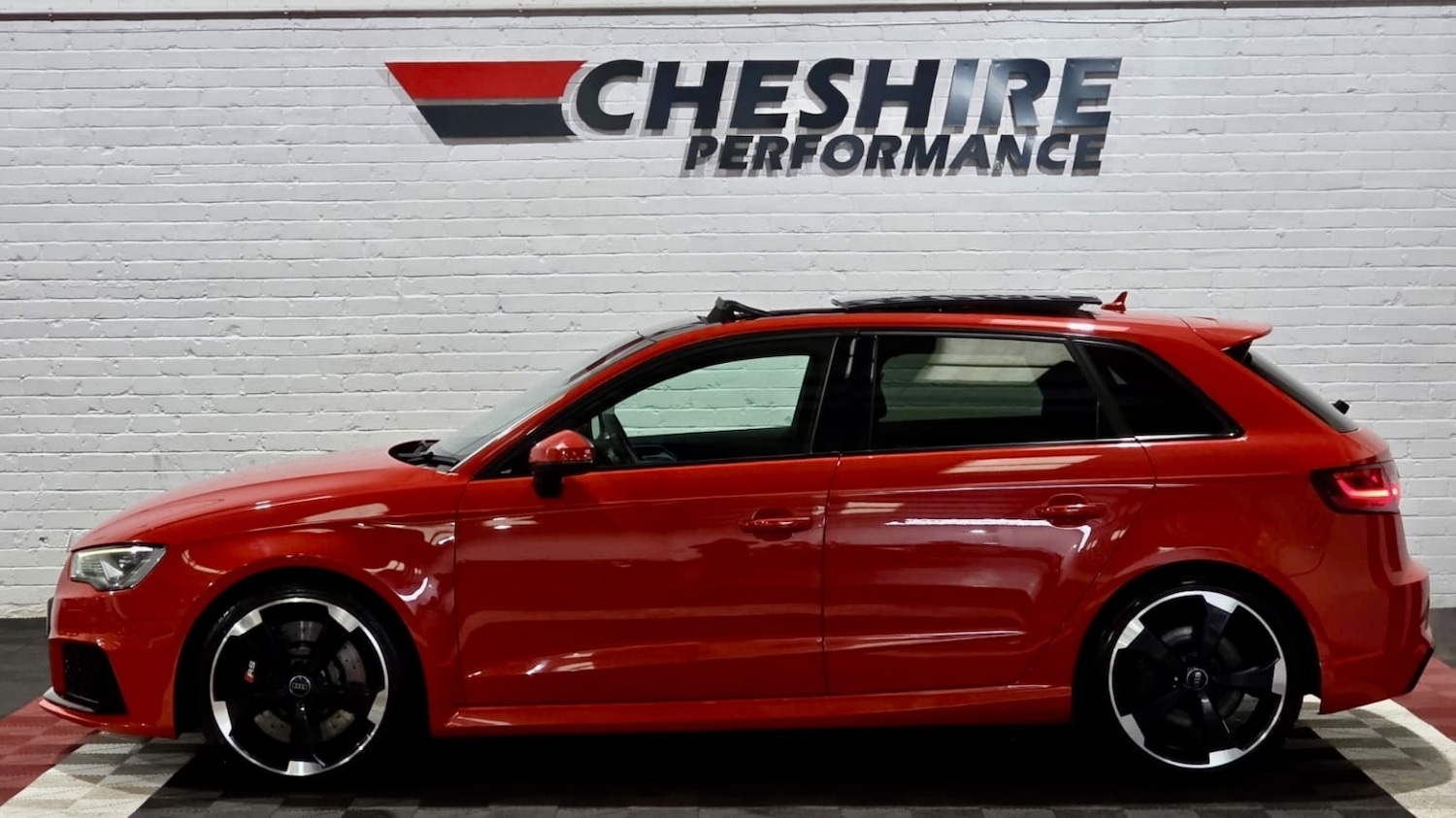 Used Audi RS3 2015 for sale - 77310731: Photo 8