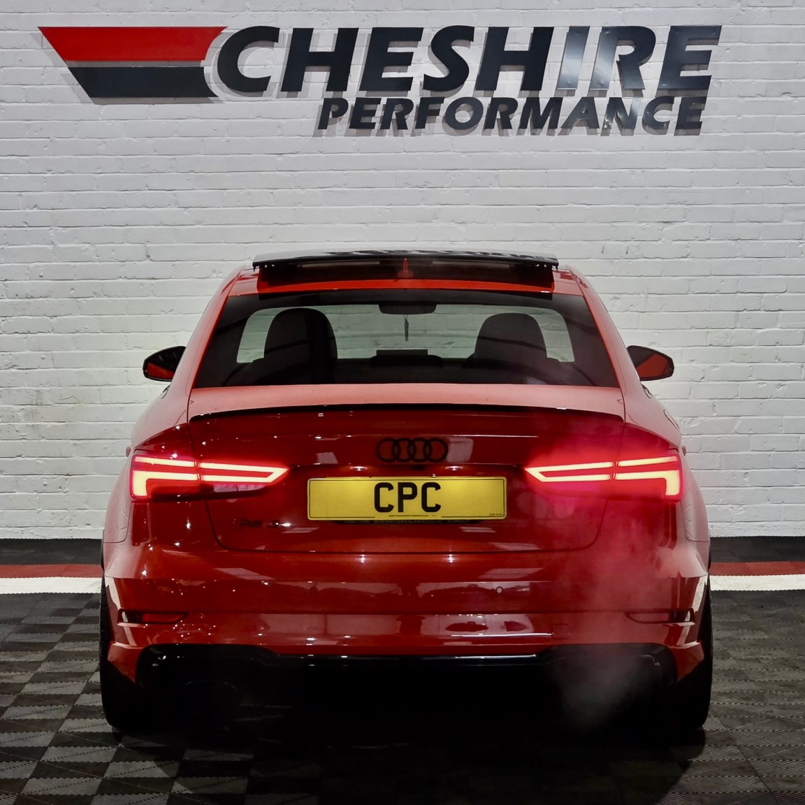 Used Audi RS3 2017 for sale - 77258987: Photo 5