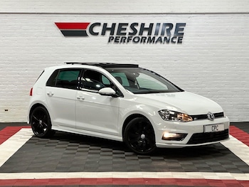 Used Volkswagen Golf 2017 for sale - 76709246: Photo