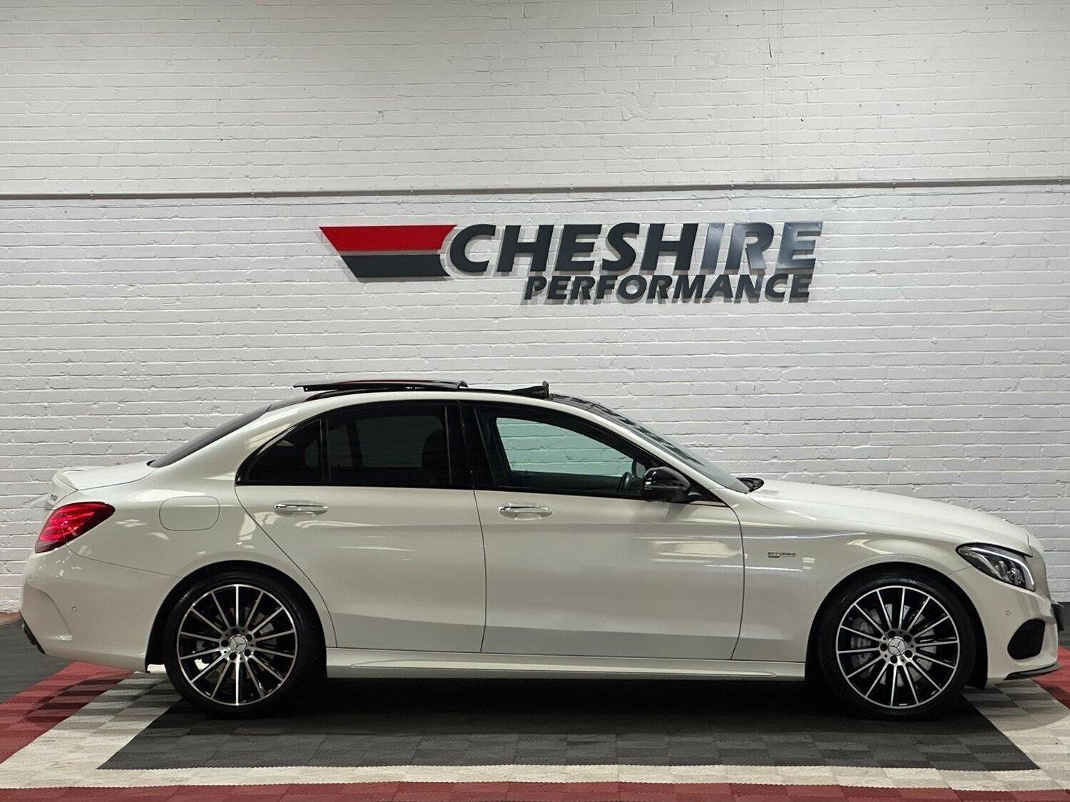 Used Mercedes-Benz C Class 2017 for sale - 76709293: Photo 4