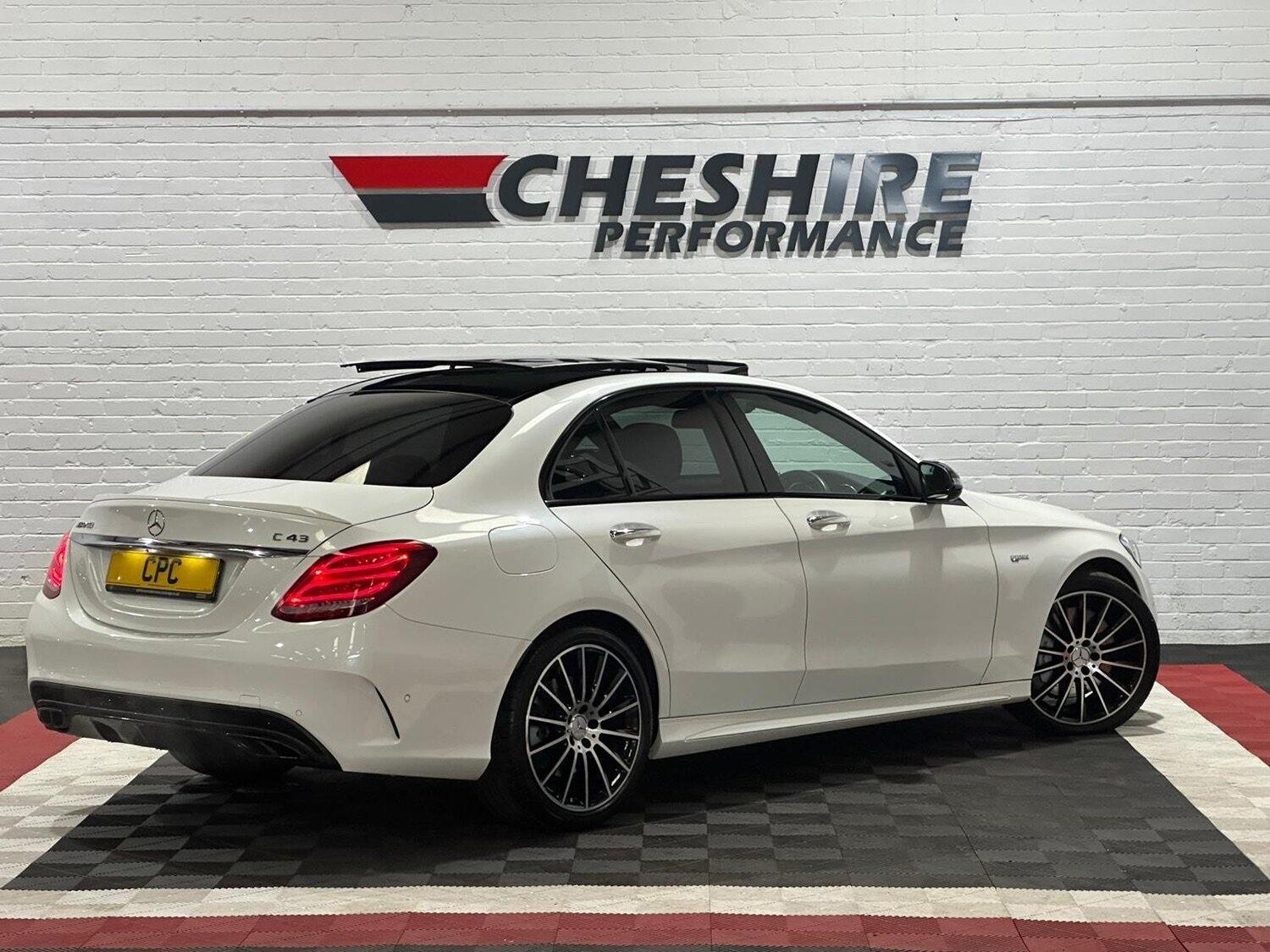 Used Mercedes-Benz C Class 2017 for sale - 76709293: Photo 5