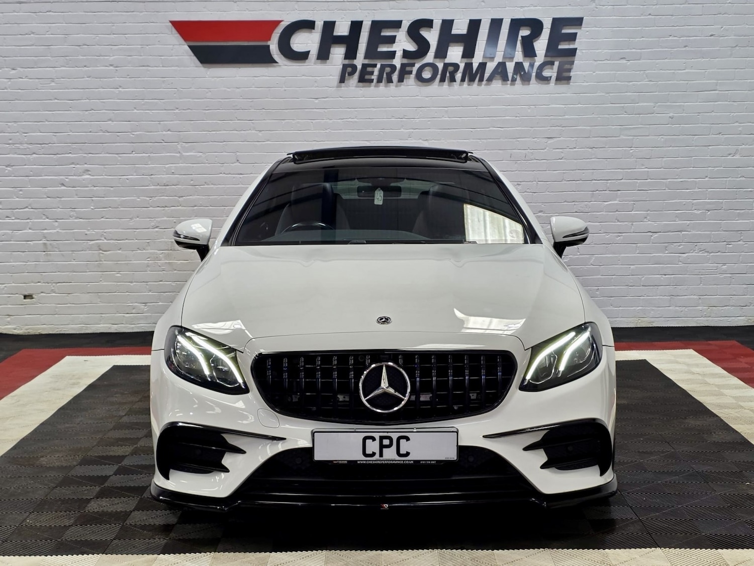 Used Mercedes-Benz E Class 2018 for sale - 77310685: Photo 11