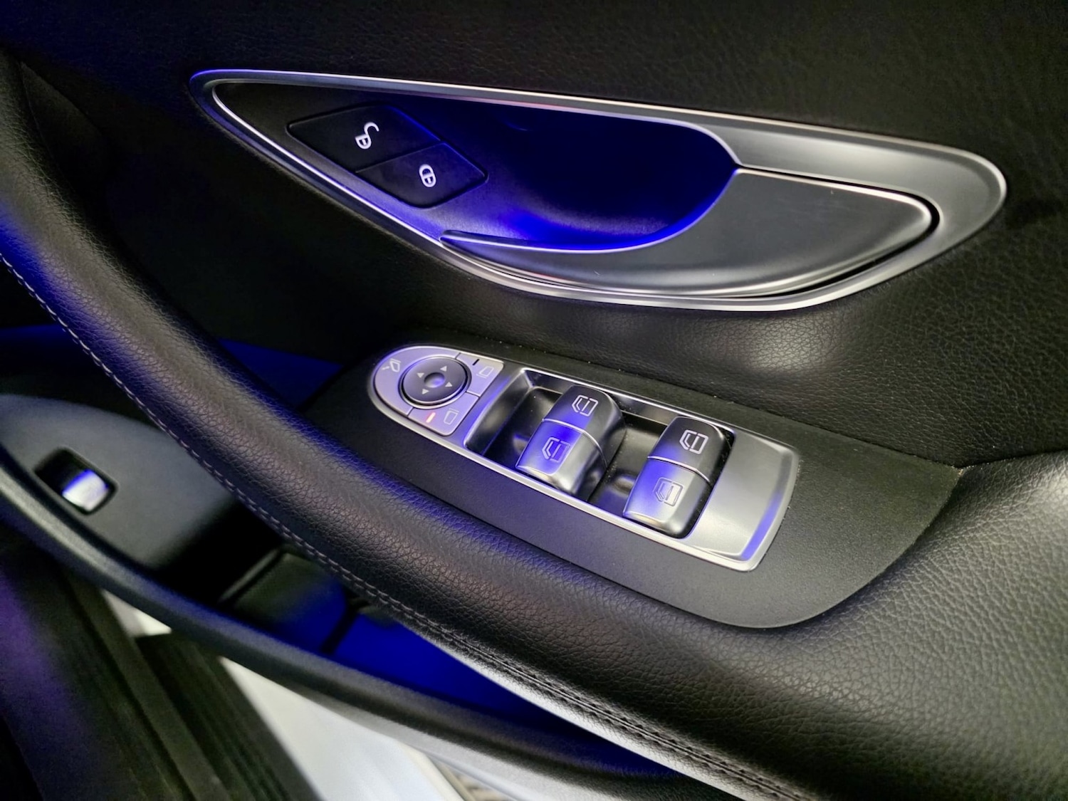 Used Mercedes-Benz E Class 2018 for sale - 77310685: Photo 27