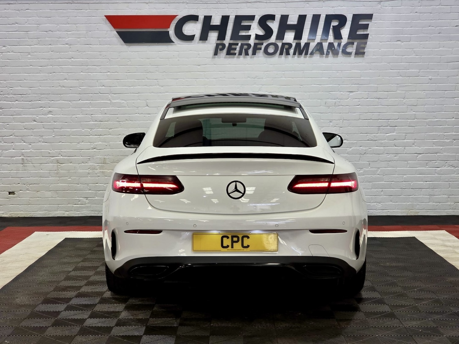 Used Mercedes-Benz E Class 2018 for sale - 77310685: Photo 6