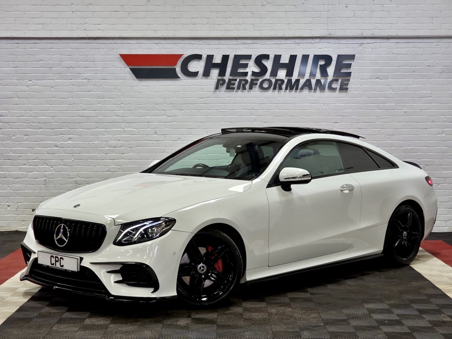 Used Mercedes-Benz E Class 2018 for sale - 77310685: Photo 9