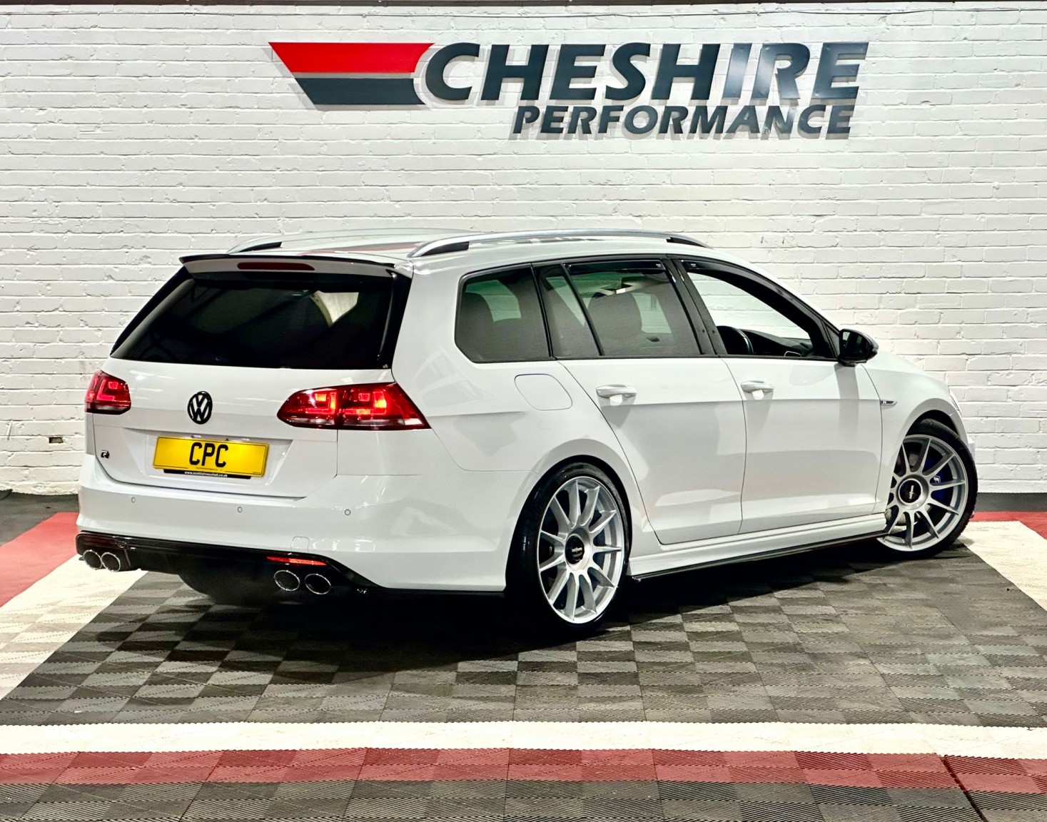 Used Volkswagen Golf 2016 for sale - 77258976: Photo 4