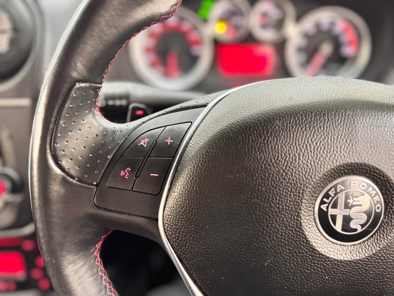 Used Alfa Romeo MiTo 2017 for sale - 77106816: Photo 47