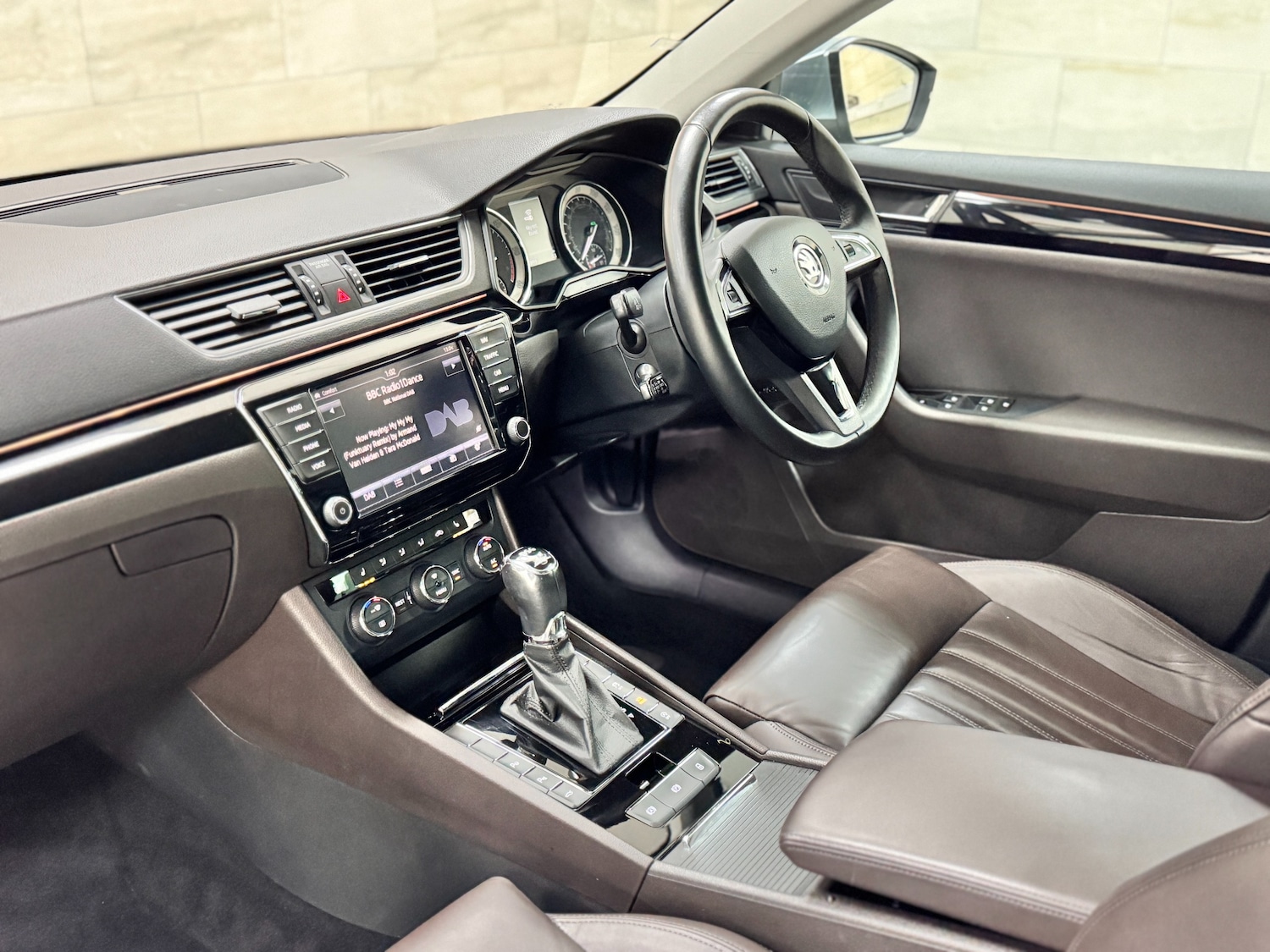 Used Skoda Superb 2015 for sale - 77106817: Photo 22