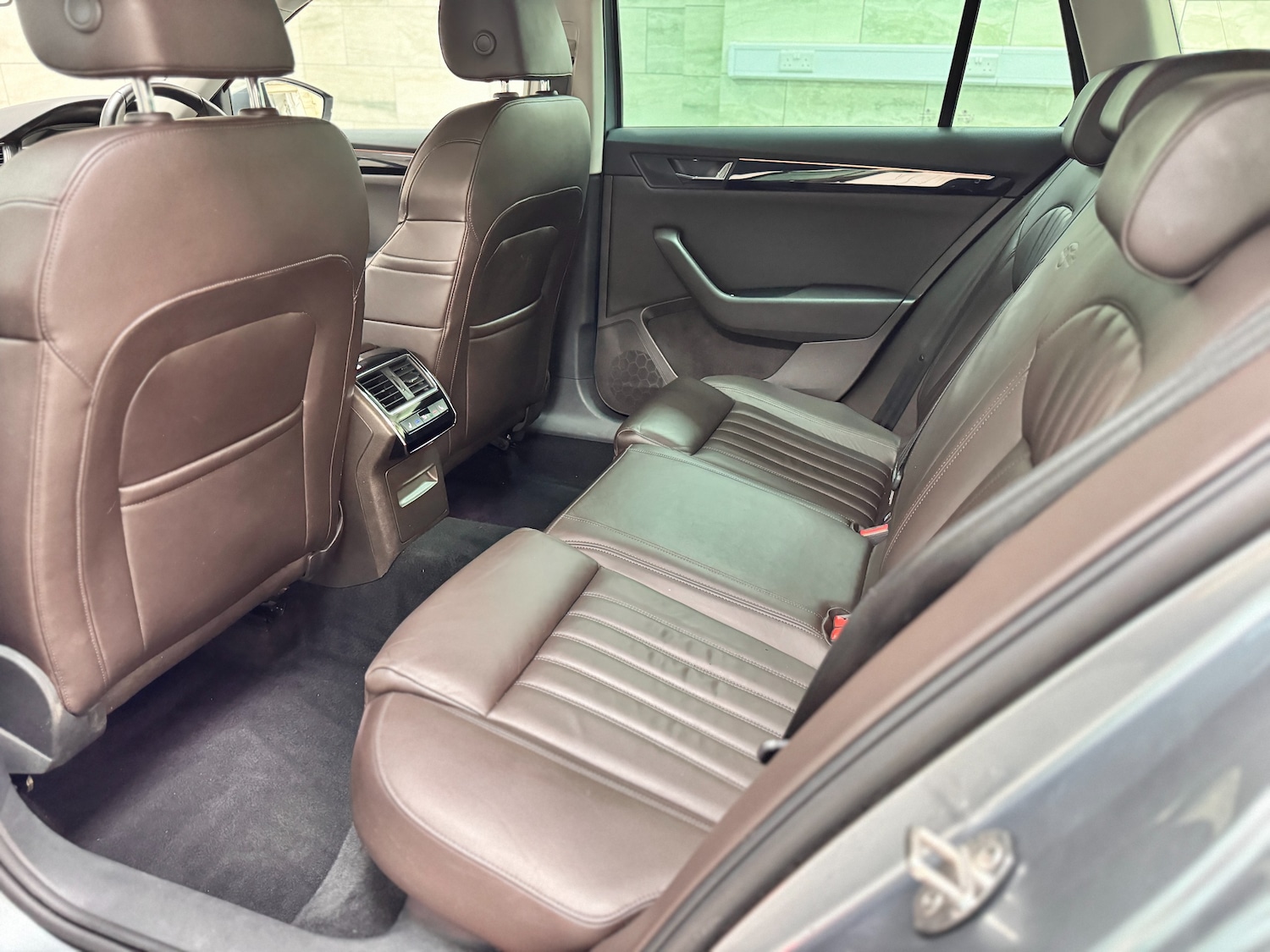 Used Skoda Superb 2015 for sale - 77106817: Photo 28