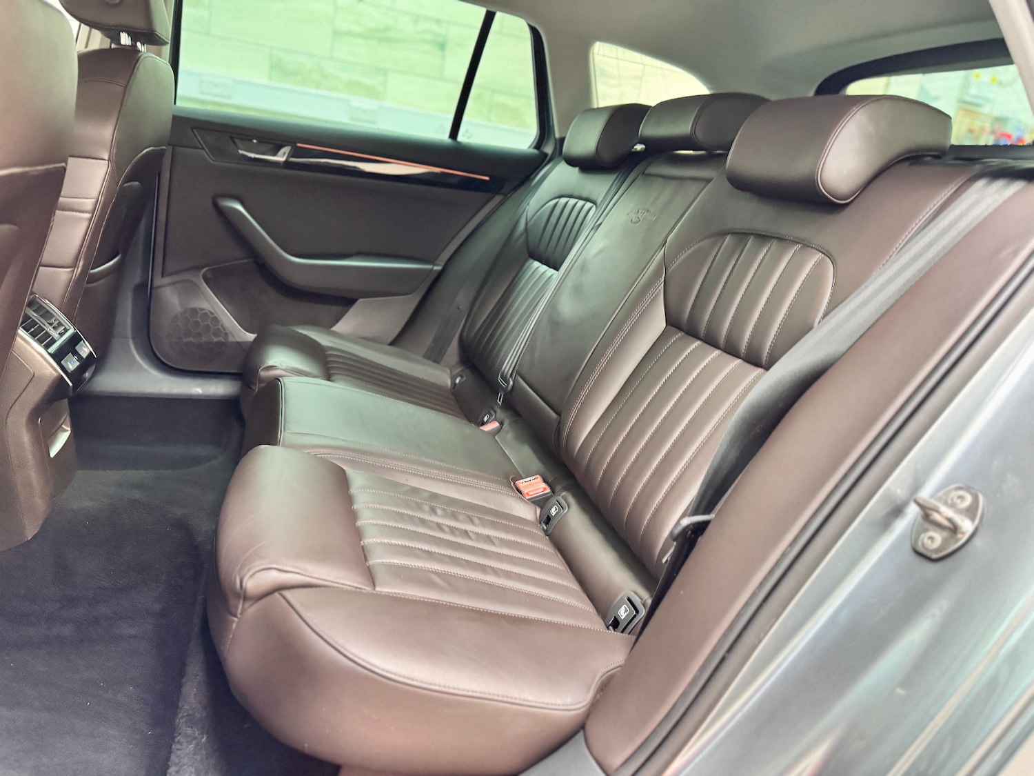 Used Skoda Superb 2015 for sale - 77106817: Photo 29