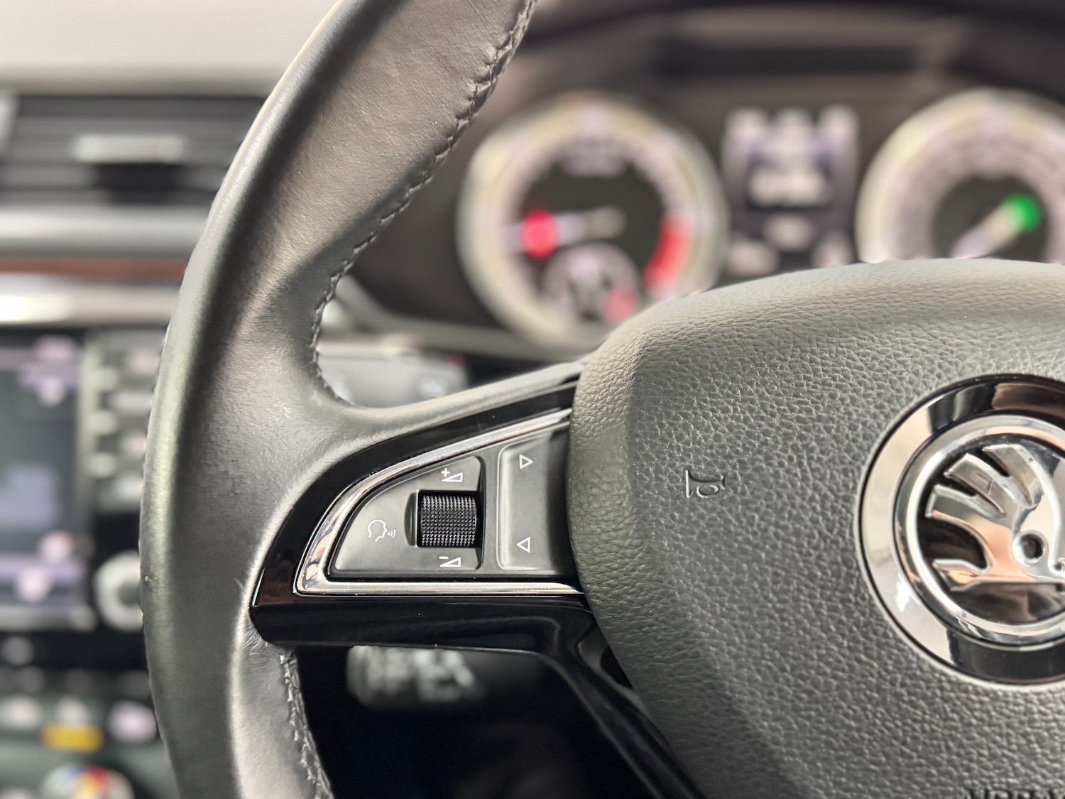 Used Skoda Superb 2015 for sale - 77106817: Photo 57