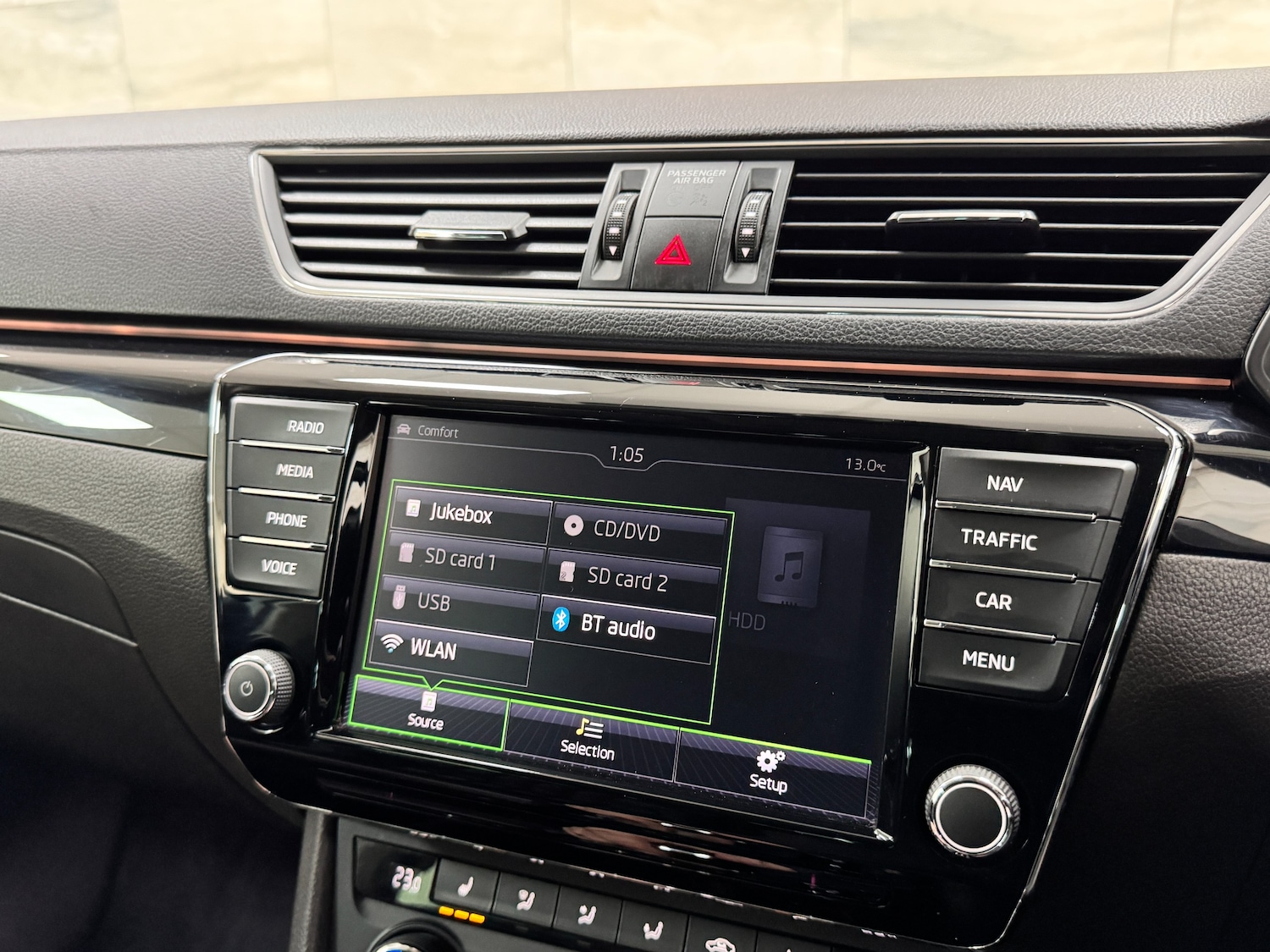 Used Skoda Superb 2015 for sale - 77106817: Photo 69