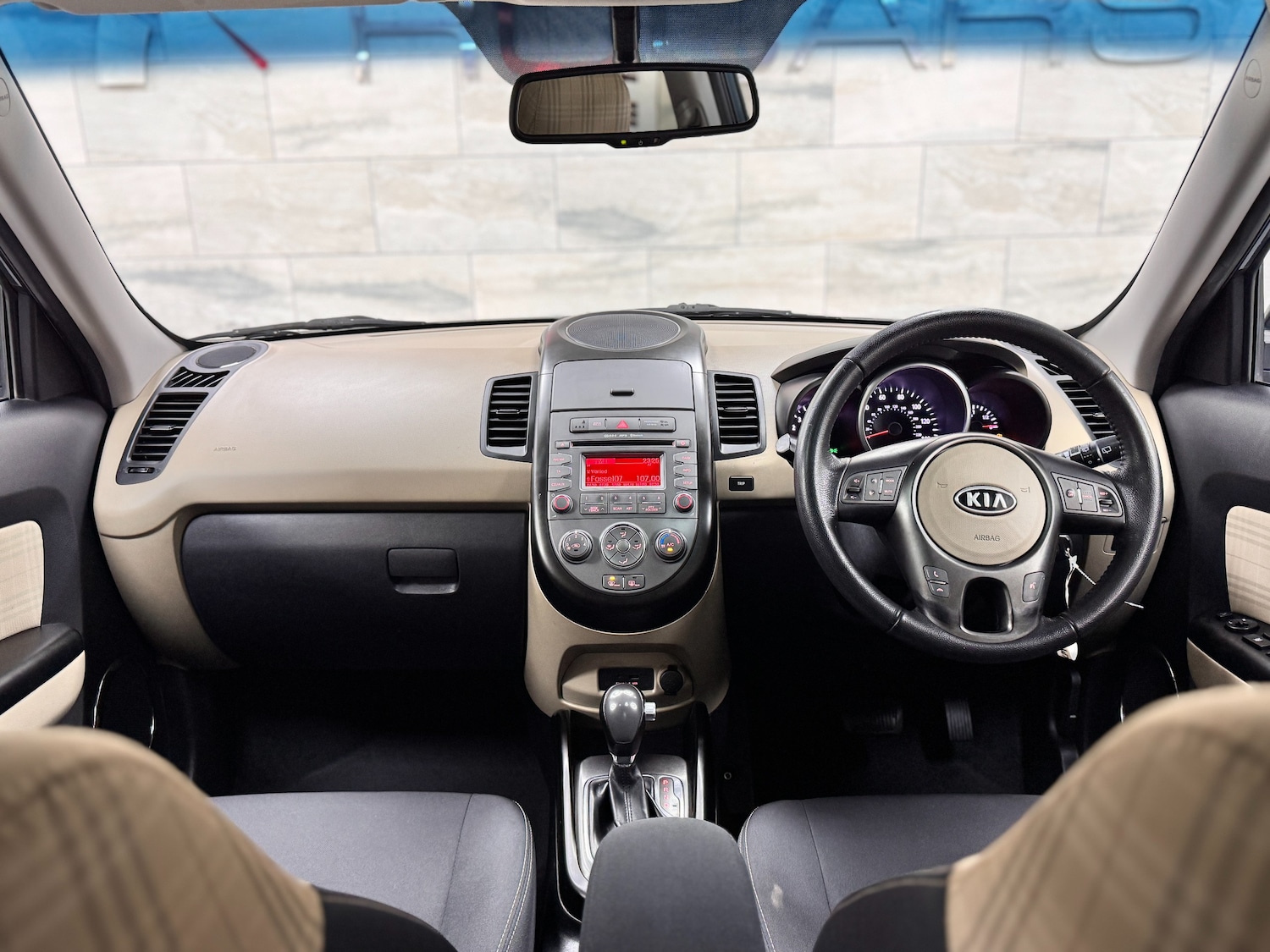 Used Kia Soul 2012 for sale - 77557320: Photo 2