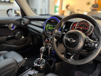 Used MINI Hatch 2015 for sale - 79301617: Photo