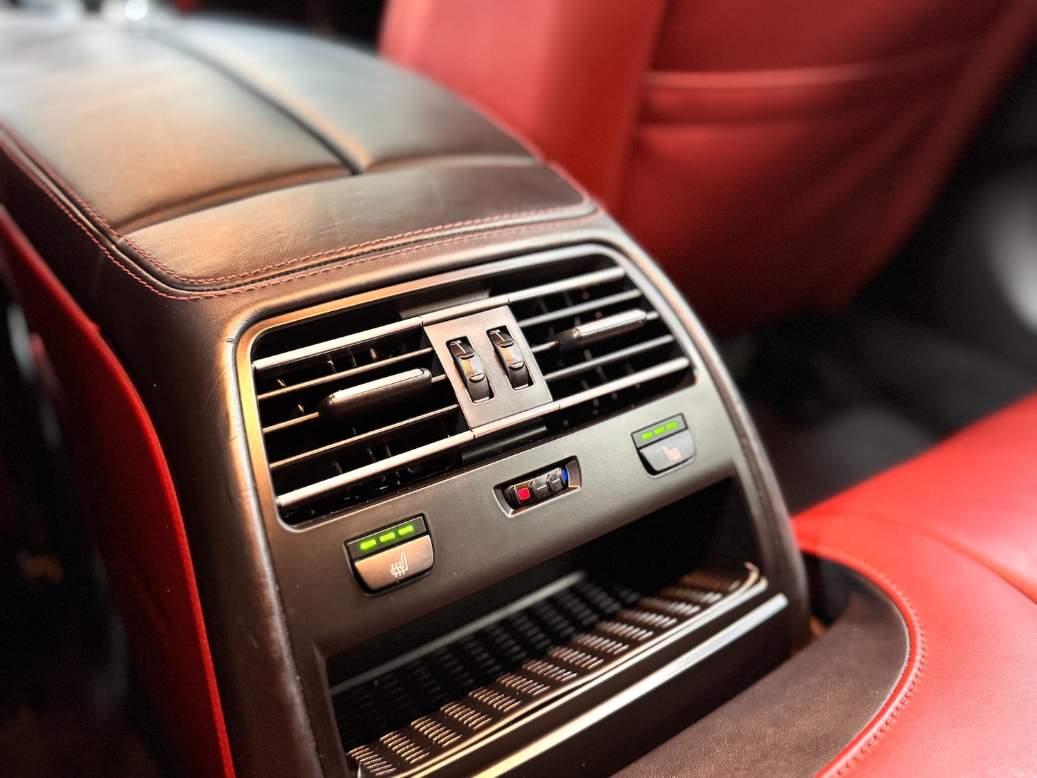 Used BMW 6 Series 2015 for sale - 77106815: Photo 46